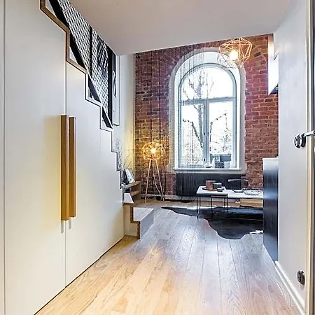 Stay Apartments 5* تالين
