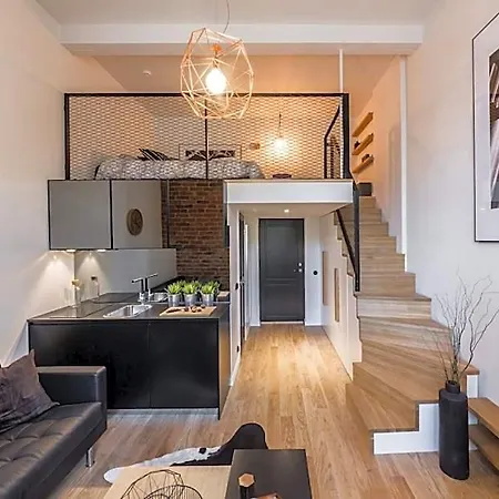 Stay Apartments 호텔 5*